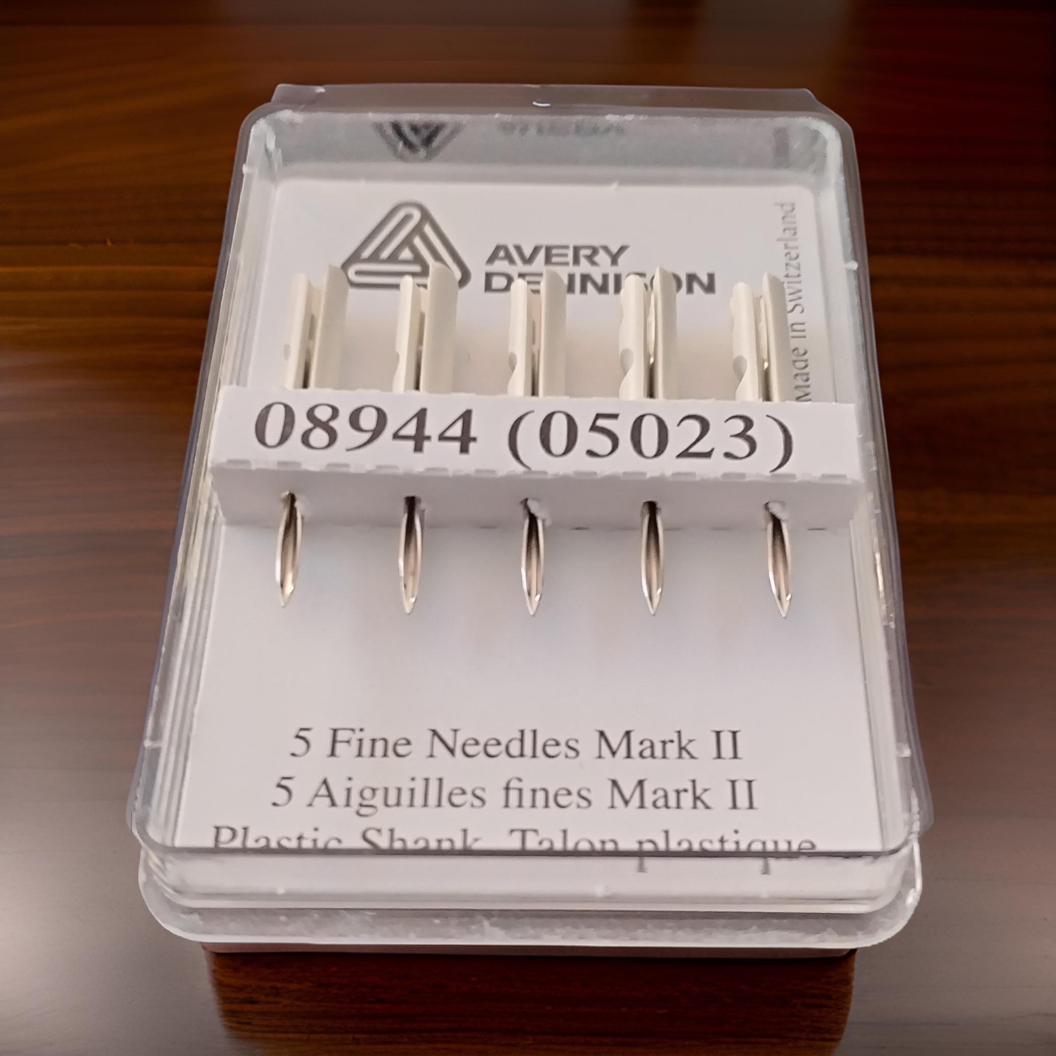 AGUJA DE ACERO DENNISON C-BASE PLAST. 5 P. I01-02