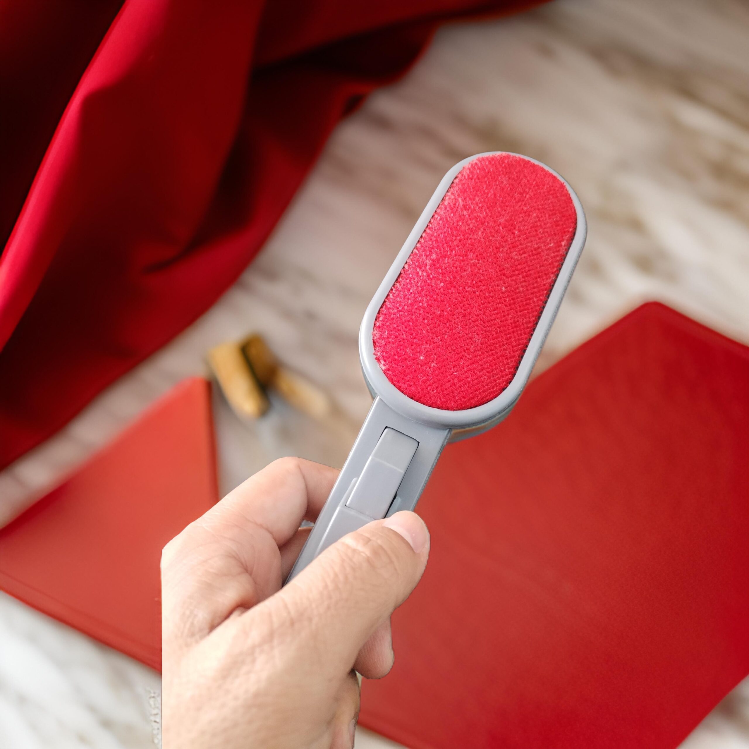 CEPILLO TERCIOPELO ROJO 2 CARAS I05-07 (3)